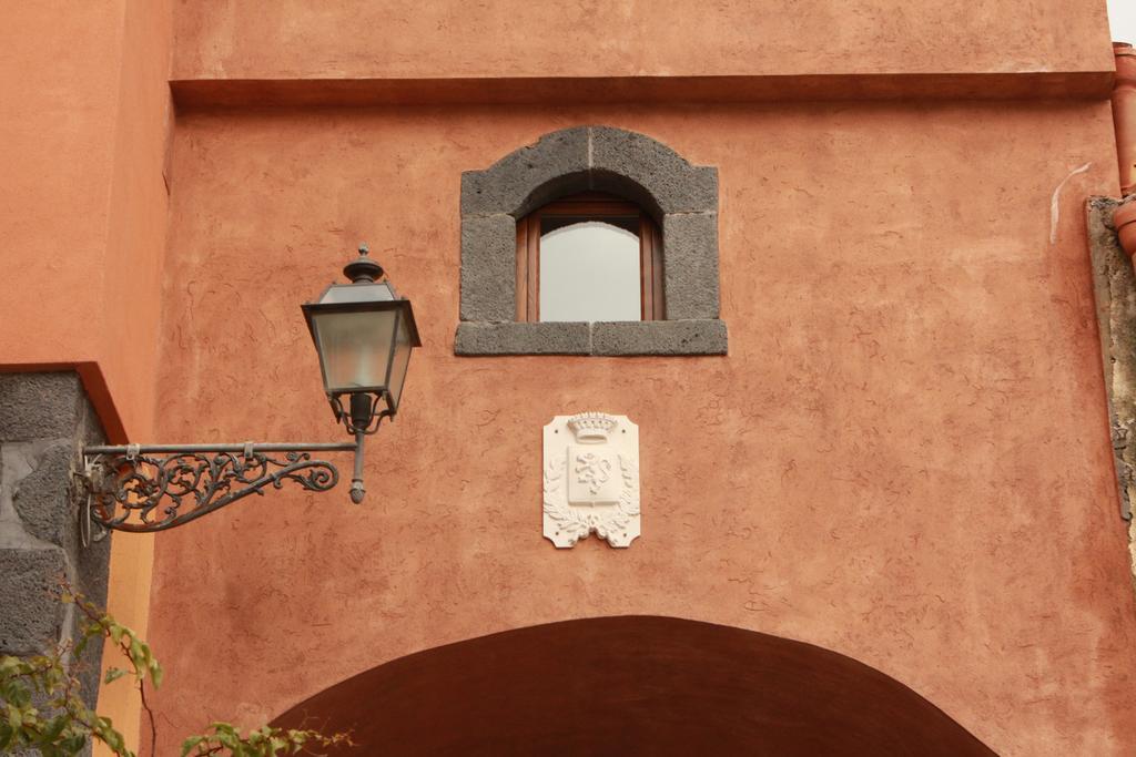 L'Arco Dei Sogni Hotel Malvagna Exterior foto