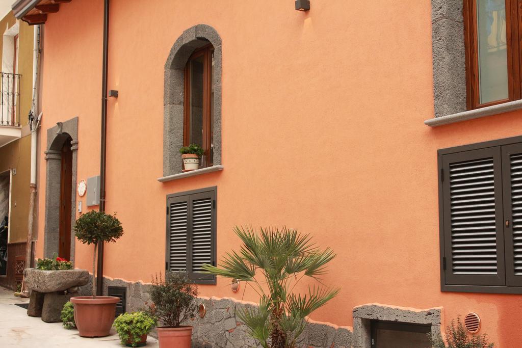 L'Arco Dei Sogni Hotel Malvagna Exterior foto