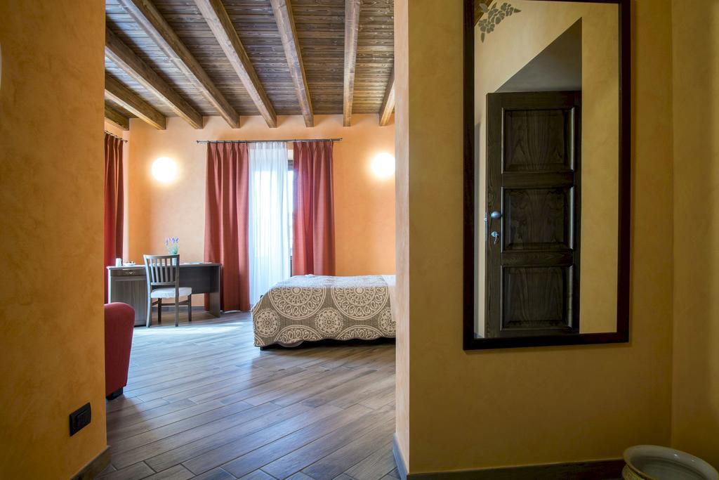 L'Arco Dei Sogni Hotel Malvagna Exterior foto