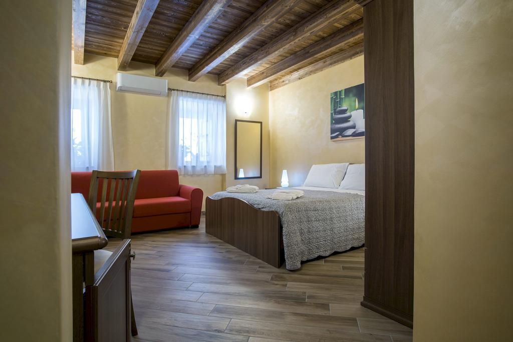 L'Arco Dei Sogni Hotel Malvagna Exterior foto